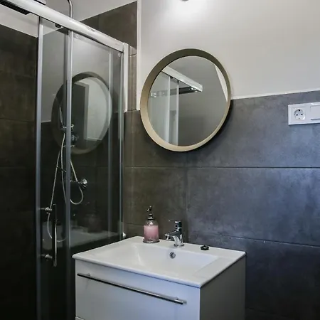 Bed & Breakfast Balkon Apartmanhaz Panzio
