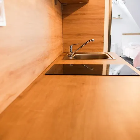 Bed and Breakfast Balkon Apartmanhaz Panzio 3*