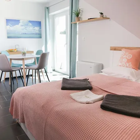 Bed & Breakfast Balkon Apartmanhaz Panzio Balatonfüred