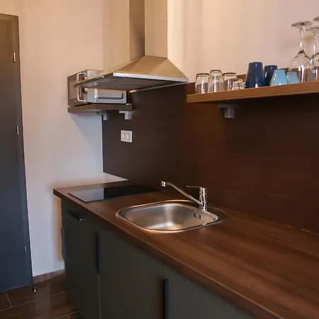 Bed & Breakfast Balkon Apartmanhaz Panzio