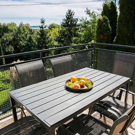 Balkon Apartmanhaz Panzio