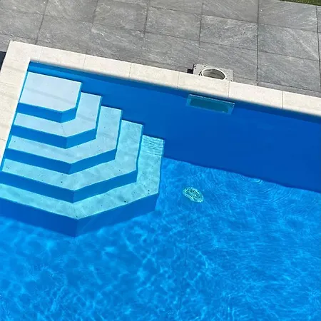 Bed and Breakfast Balkon Apartmanhaz Panzio 3*