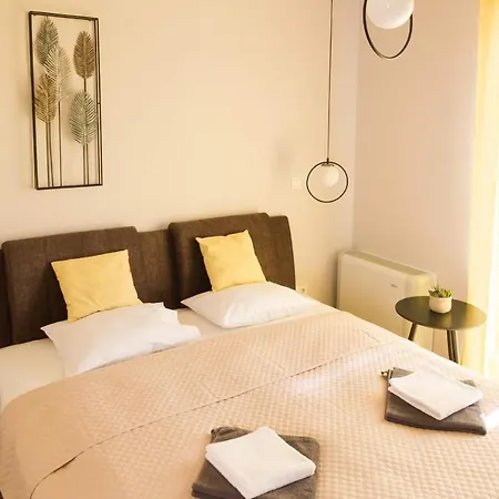 Balkon Apartmanhaz Panzio Отель типа 