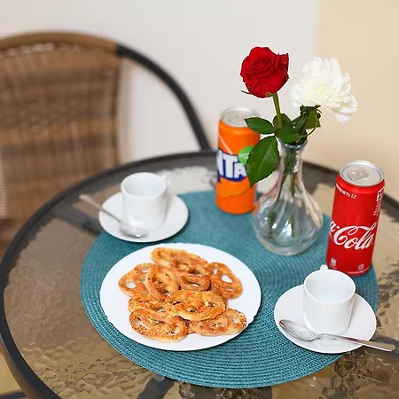 Bed & Breakfast Balkon Apartmanhaz Panzio