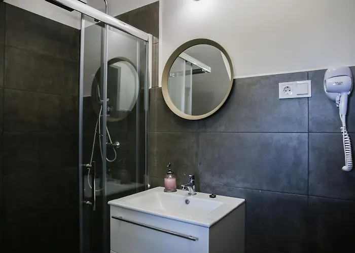 Couette-café Balkon Apartmanhaz Panzio