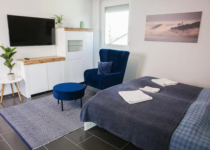 Balkon Apartmanhaz Panzio 3* Balatonfüred