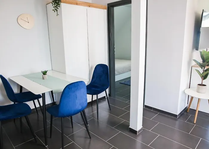 Balkon Apartmanhaz Panzio